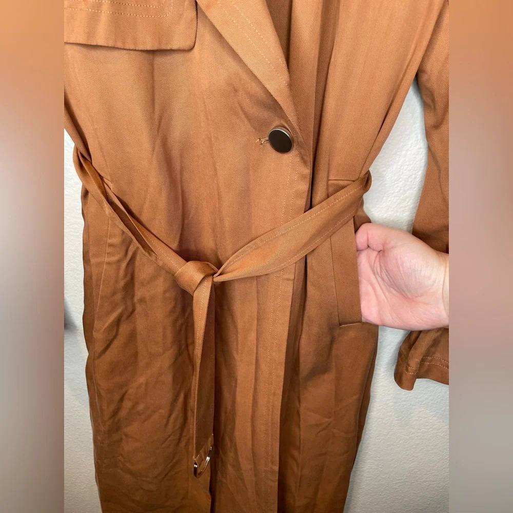 NWT SOIA & KYO Nousha Tailored Lightweight Trench Coat in Amber Size Small - Picture 8 of 16